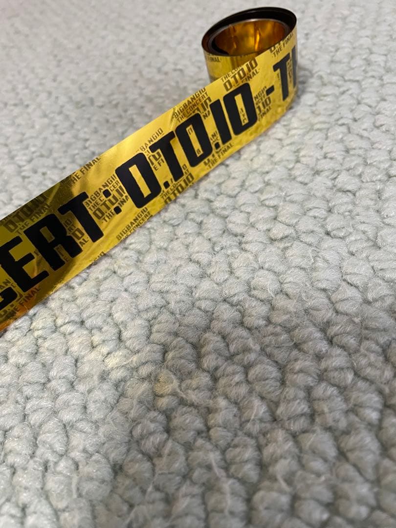 BIGBANG 王冠付きペンライト ブラック&ゴールド10周年ペンライト