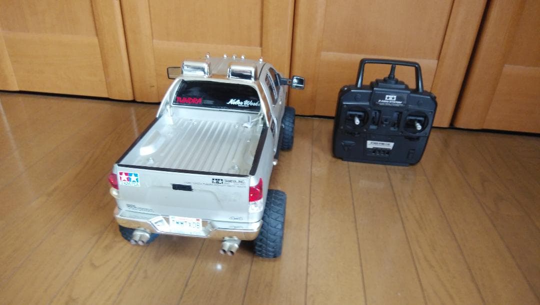 電動ラジコン　トヨタ　1/10タンドラ　マルチファンクションユニット