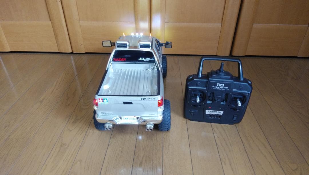 電動ラジコン　トヨタ　1/10タンドラ　マルチファンクションユニット