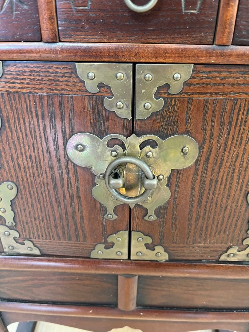 李朝家具 魚錠前付き 彫文字 ヤクジャン 薬箪笥 小引き出し 韓国朝鮮 古民具