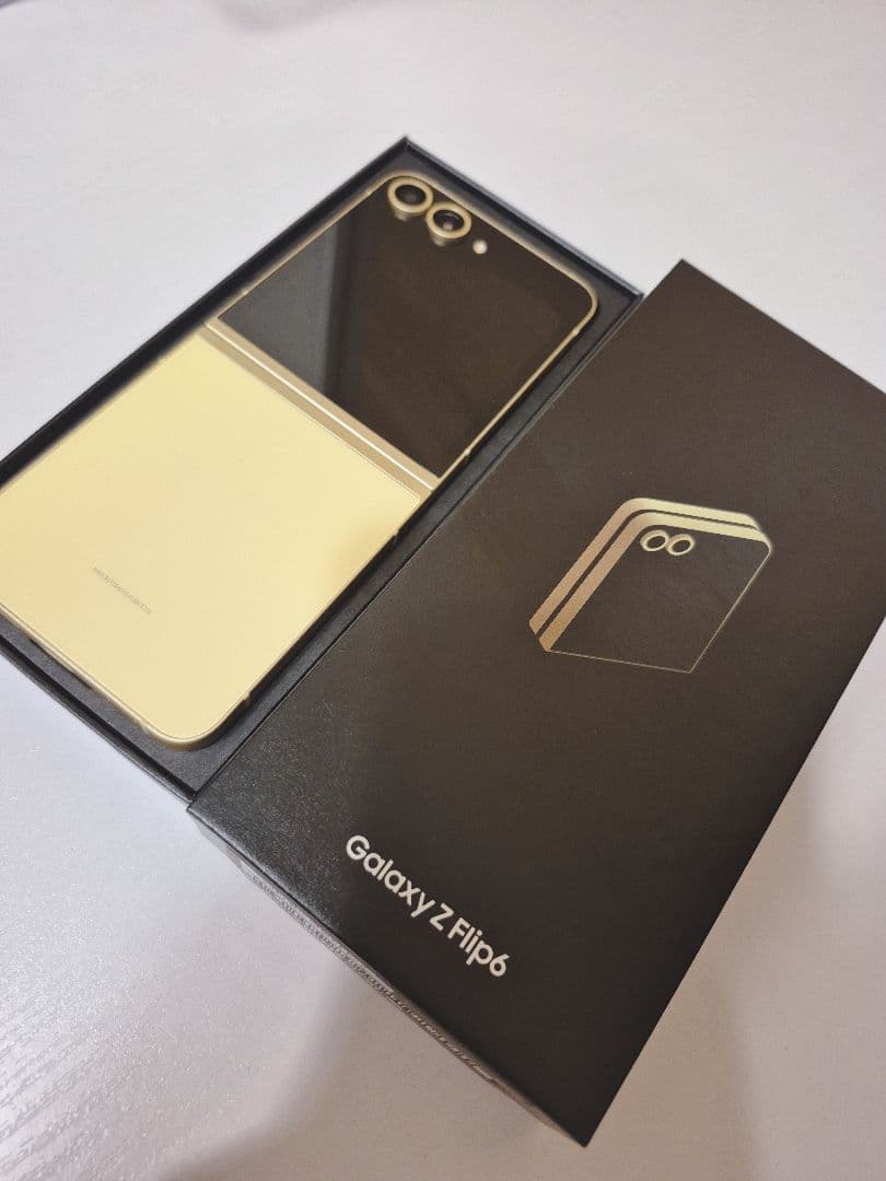 最終値下げ‼️Samsung Galaxy Z Flip6 イエロー 本体