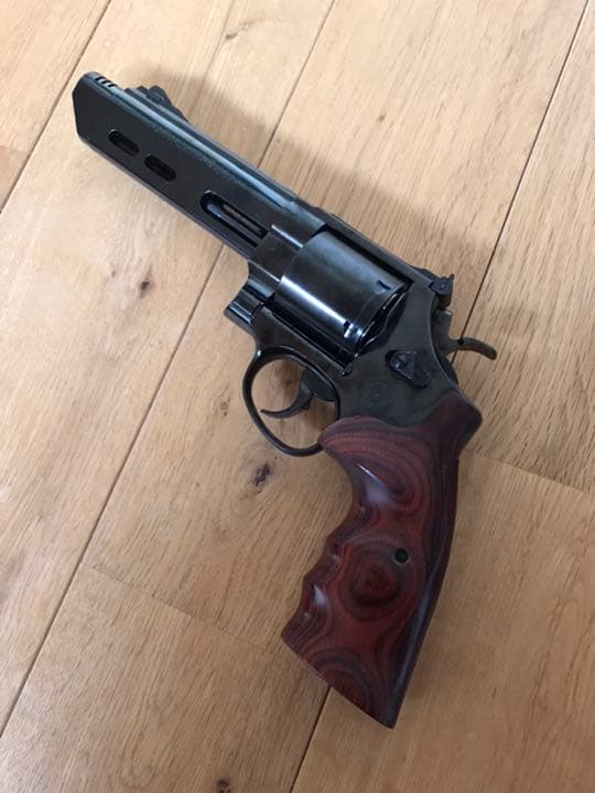 タナカ　リボルバー