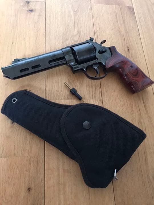 タナカ　リボルバー