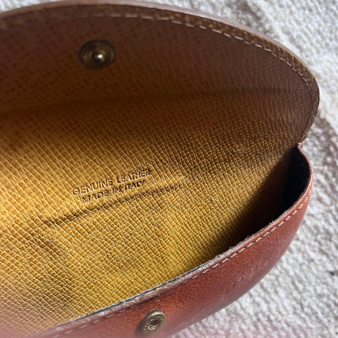 IL BISONTE イルビゾンテのメガネケース