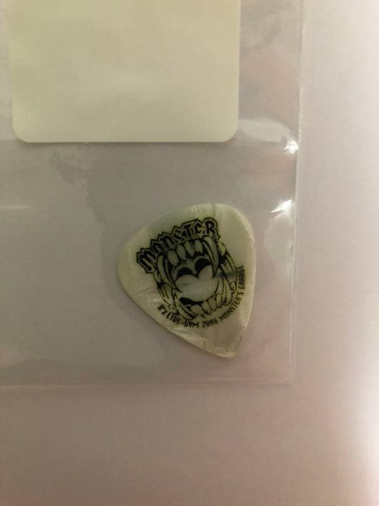 B'zピックMonsterモンガレ松本さんが口に含んだピック