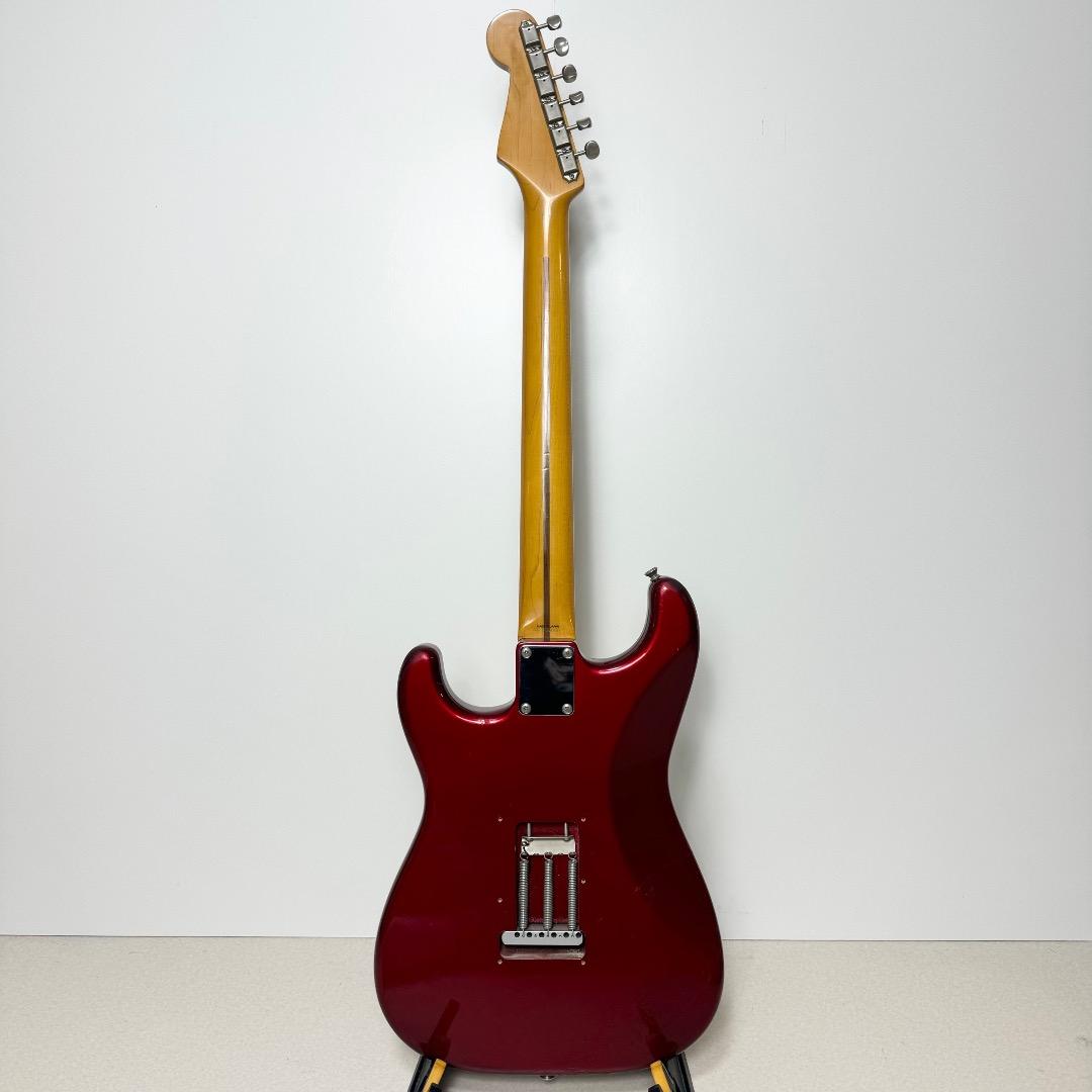 上位モデル Fender Japan ST57-95 ストラト ラッカー塗装