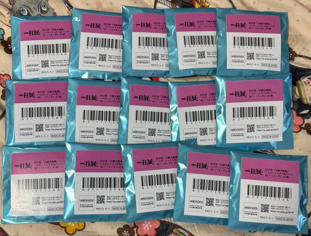 未開封品 鬼滅の刃 柱展 甘露寺蜜璃 エモーショナル缶バッジ