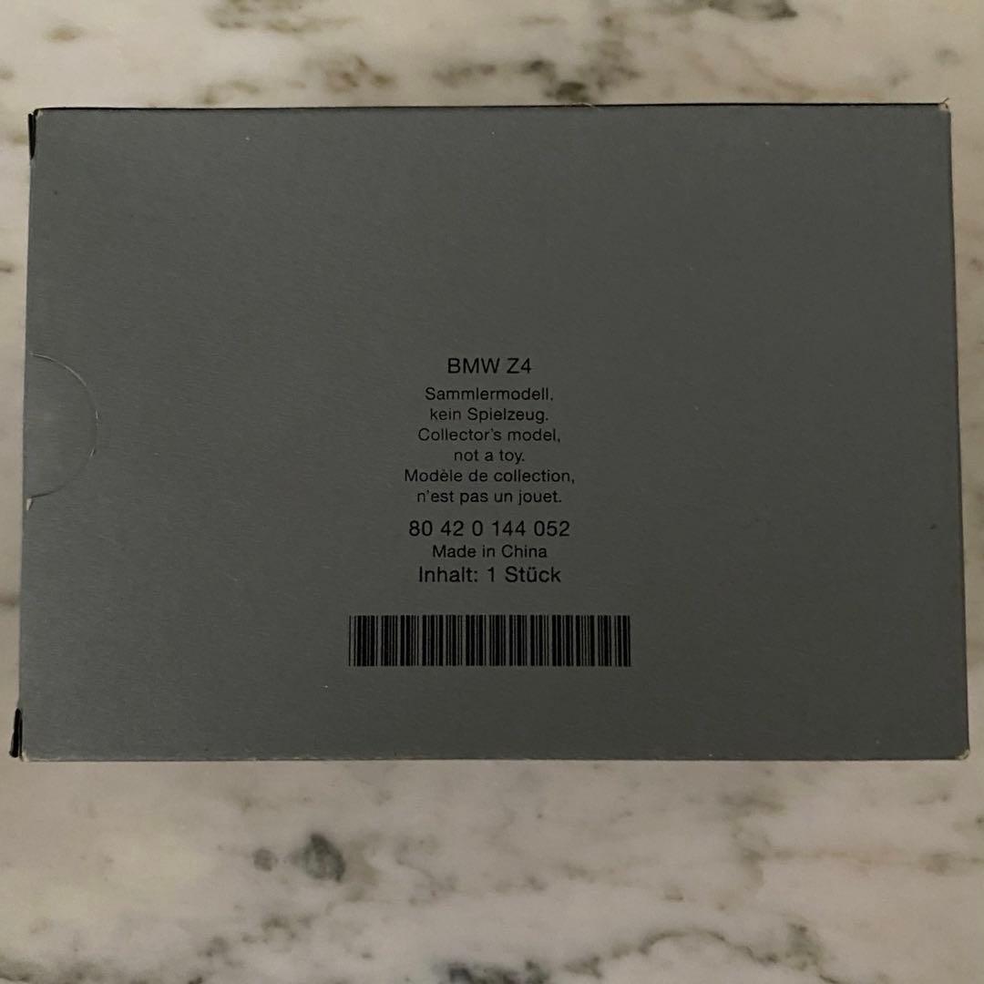 公式｛ BMW Z4 ｝コレクターズモデルミニチュアカー 1/43 ＊未開封
