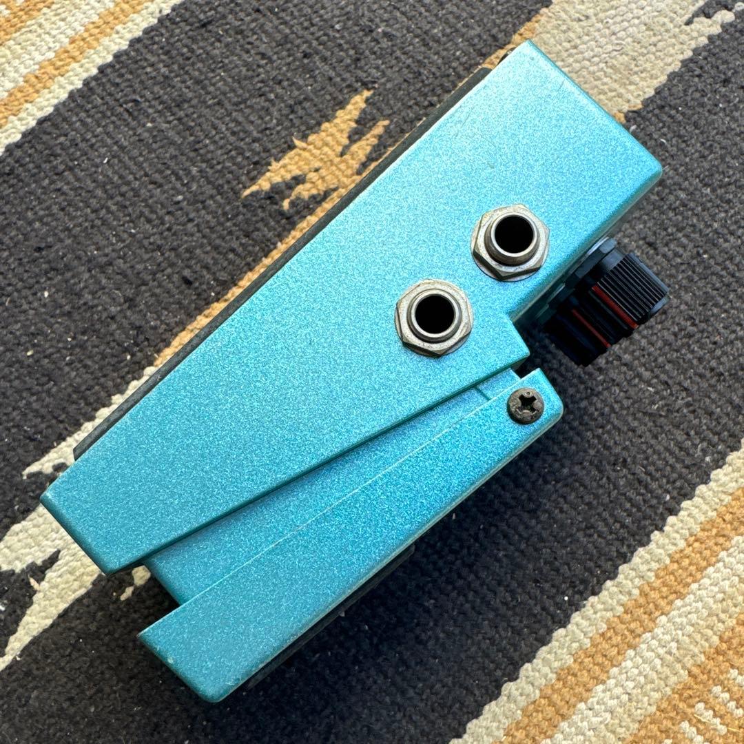 BOSS Chorus CE-3 日本製 LEDランプに変更済み