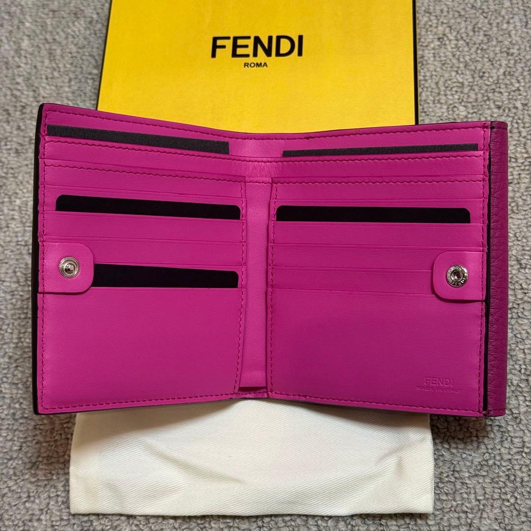 新品未使用✴︎FENDI財布￼