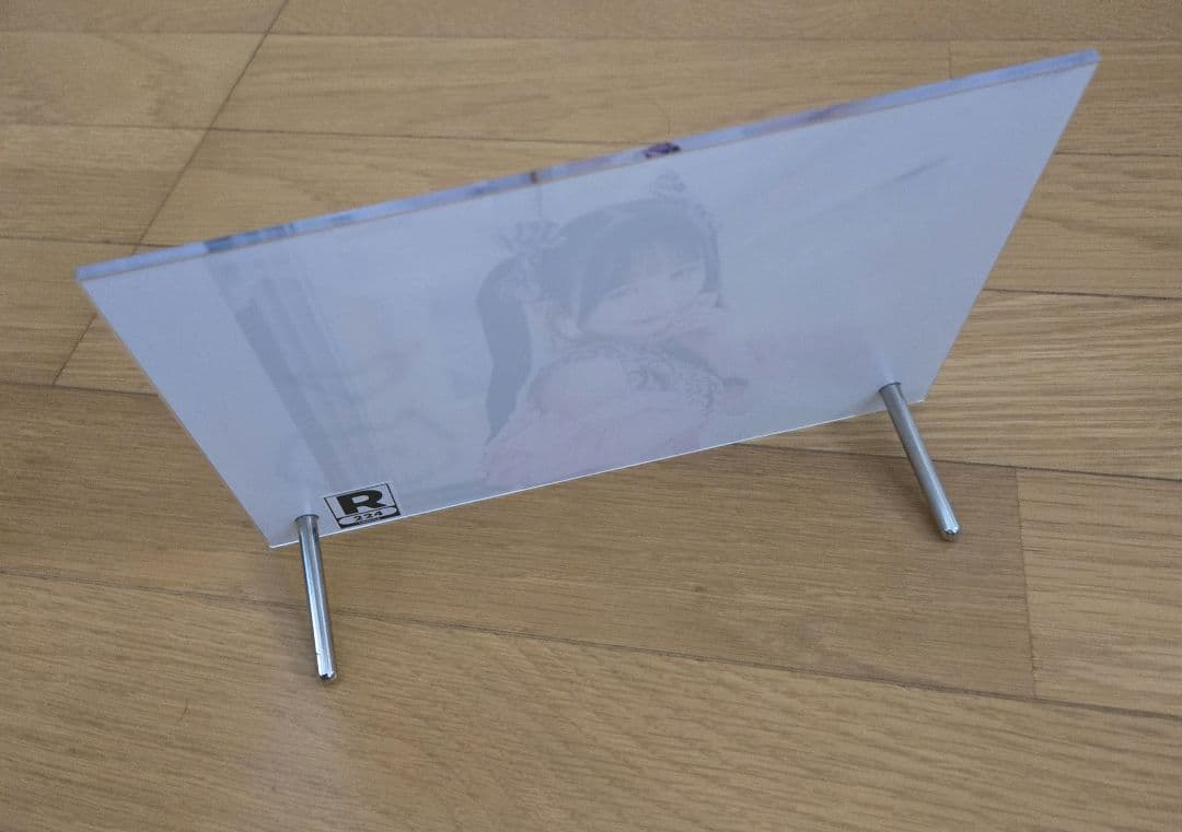 村川緋杏 サイン入り アクリルスタンド アクリルパネル