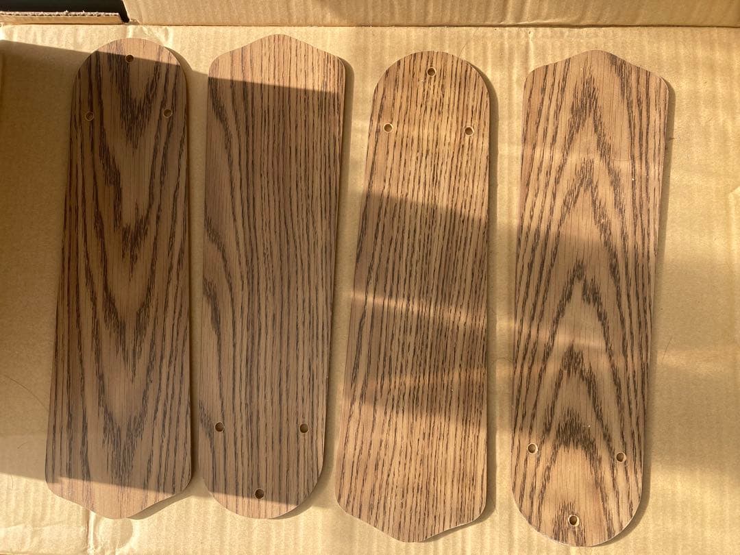 ブロンズ シーリングファンライト 4灯 期間限定出品　部品あり即取り付け可能