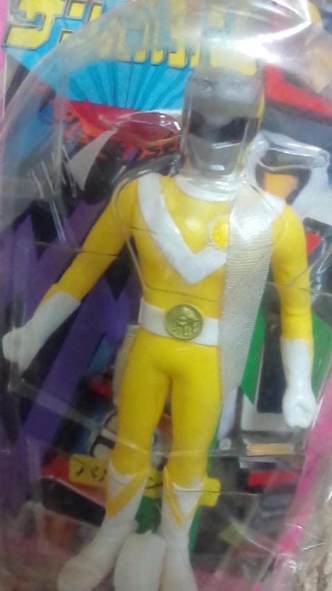 太陽戦隊サンバルカン！バルパンサー！ポピー！