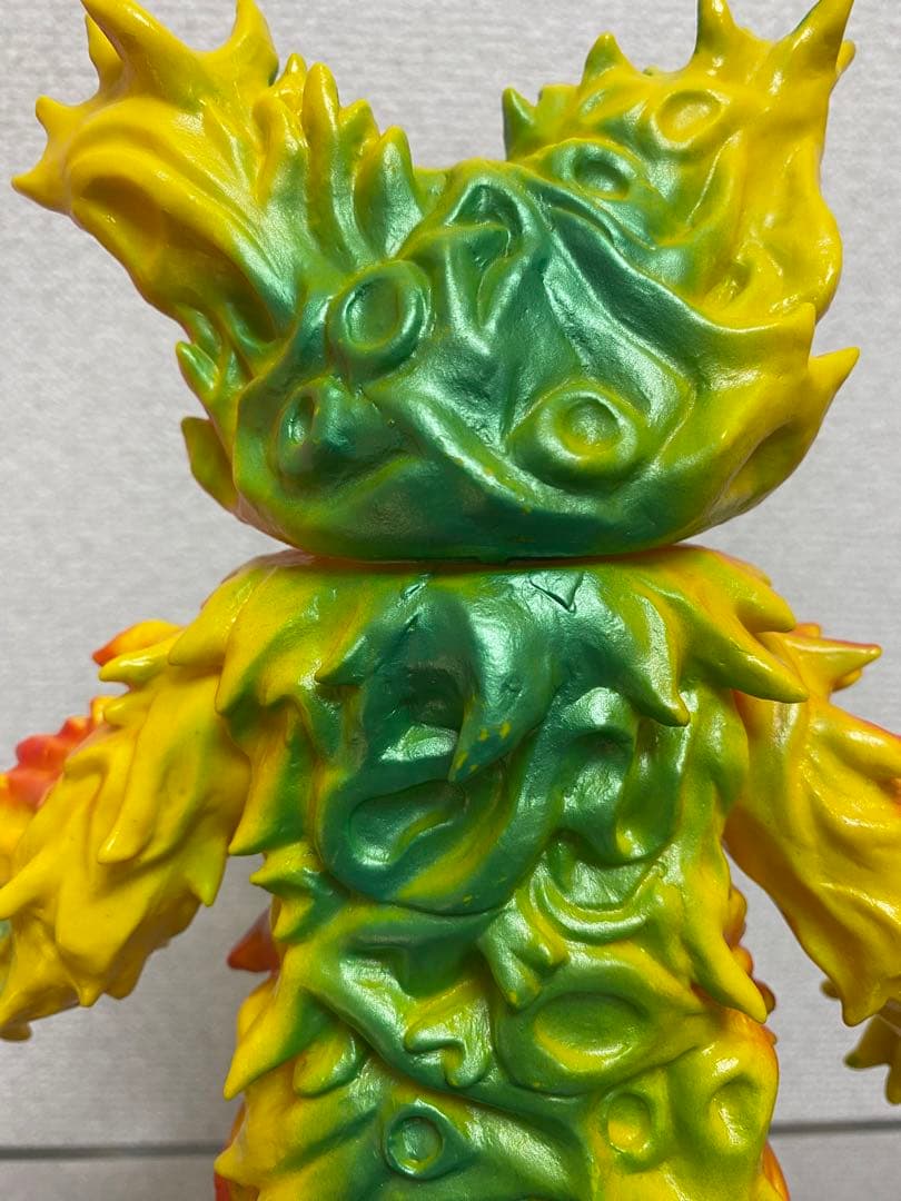 ベアモデル　ワイアール星人　ソフビ