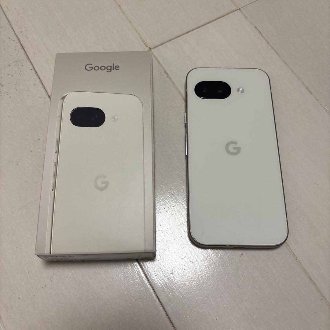 【美品】GooglePixel9a SIMフリー 128GB Porcelain