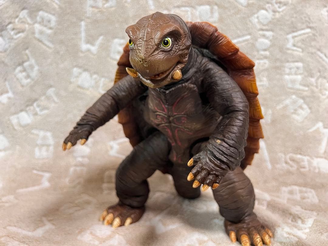 ガメラ 小さき勇者たち 2006 RAH リアルアクション フィギュア トト