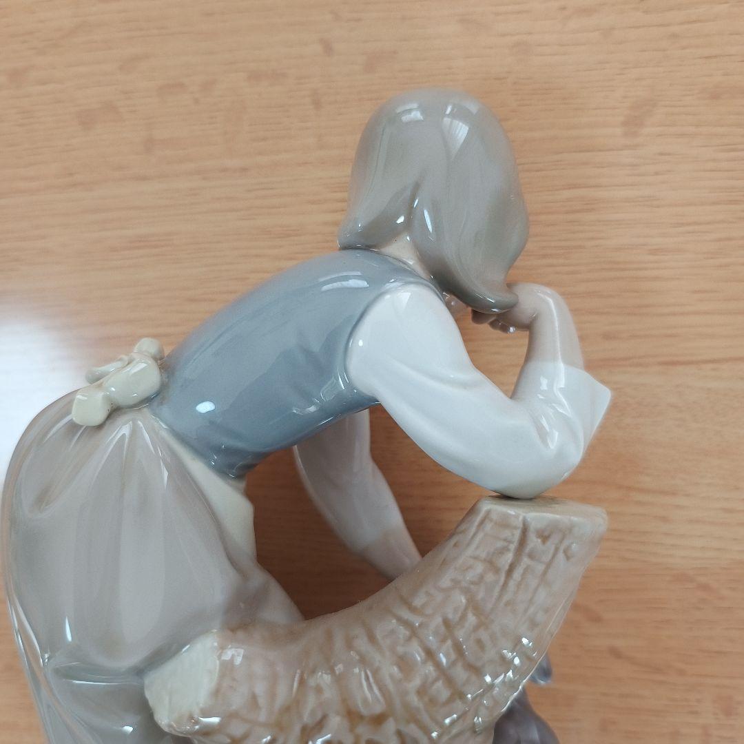 絶版LLADRO リヤドロ No.1246『おとなしくしてね』