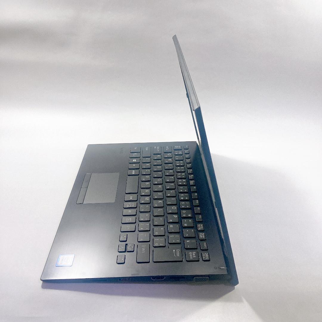 w71✨軽量/ 第8世代/Core i5/Office付/爆速SSD✨ノートPC