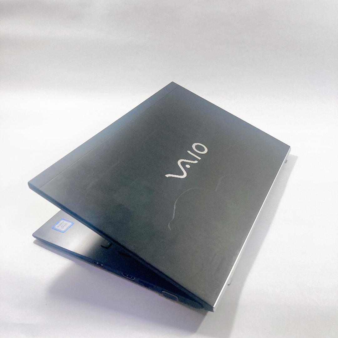 w71✨軽量/ 第8世代/Core i5/Office付/爆速SSD✨ノートPC