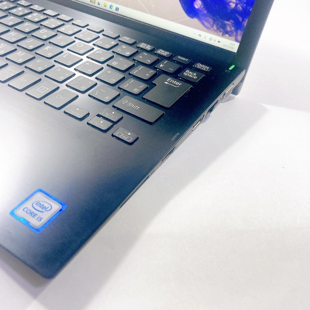 w71✨軽量/ 第8世代/Core i5/Office付/爆速SSD✨ノートPC