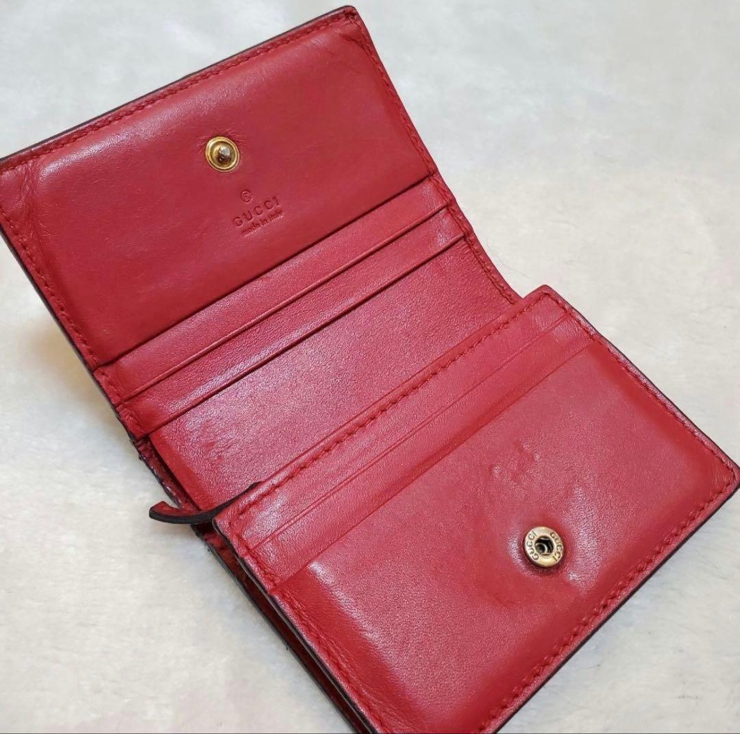 美品 グッチ GGスプリーム 2つ折り財布 チェリー インターロッキング