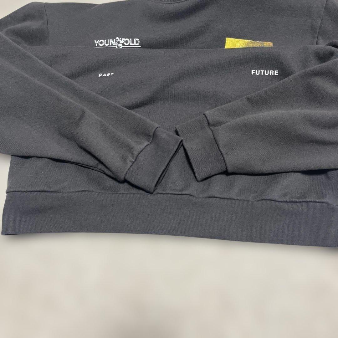 SixTONES YOUNGOLD ツアー ロンＴ　トレーナー