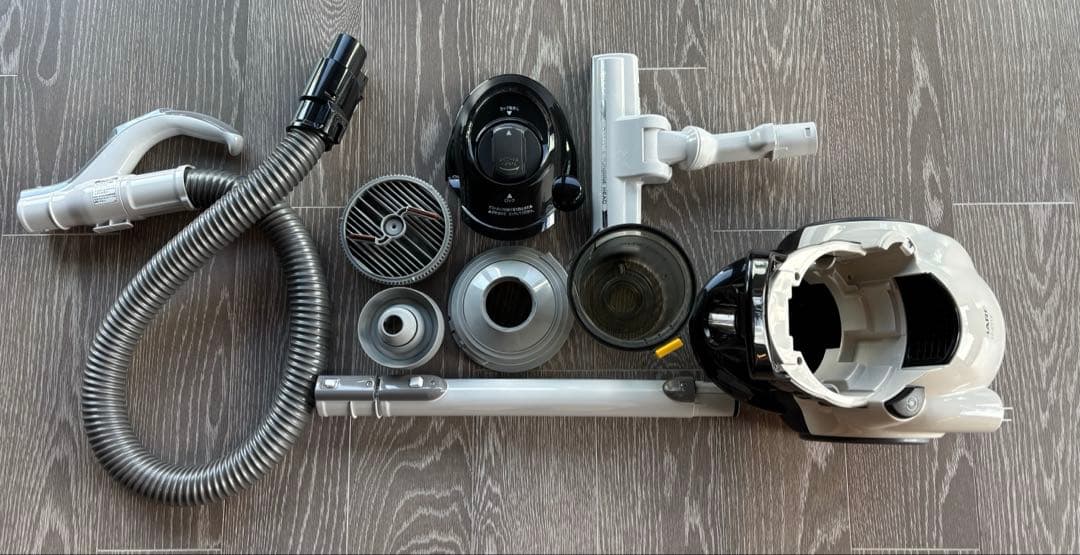 【中古】SHARP ＊ 掃除機 ＊ EC-CT12 ＊ サイクロン＊2023年製