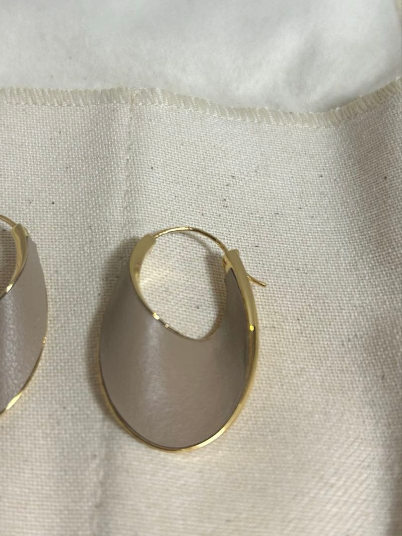 新品未使用　ポレーヌ　ピアス　トープ