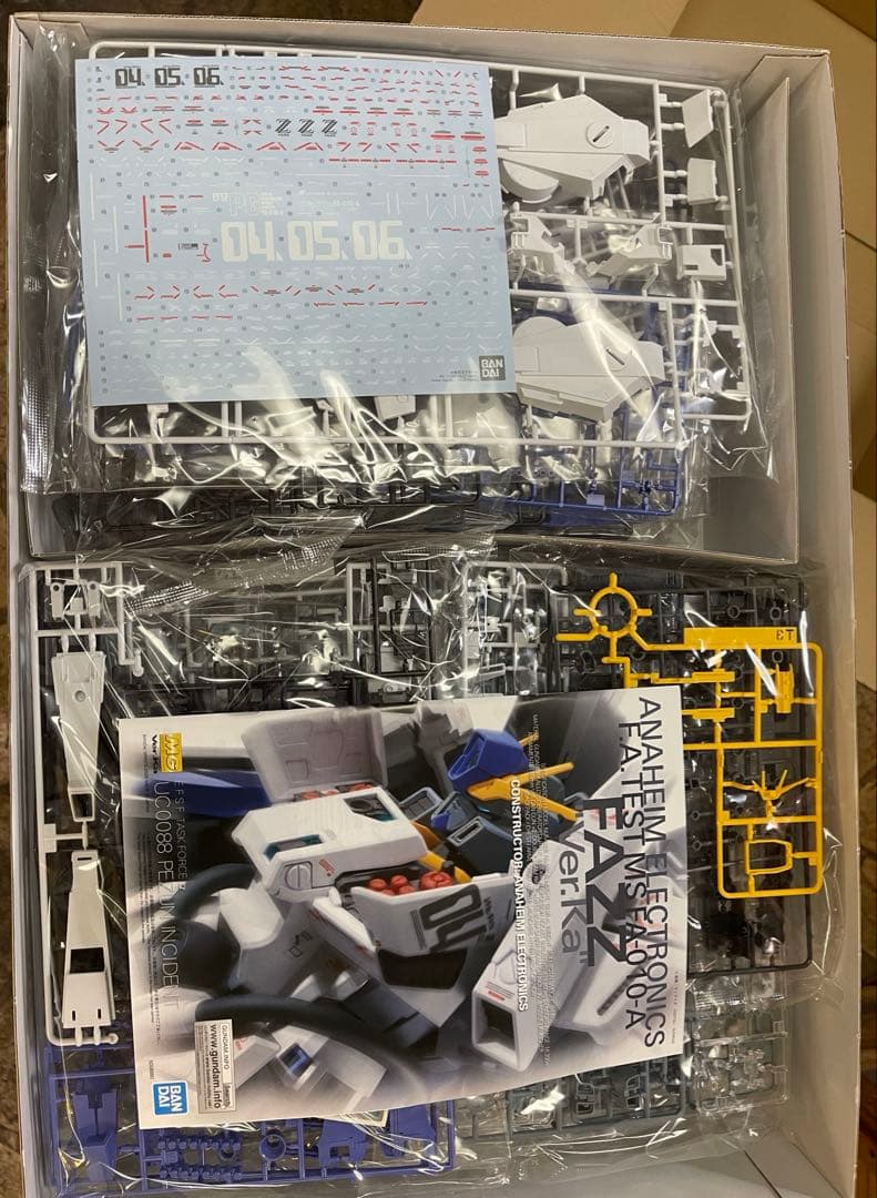 MG 1/100 FAZZ Ver.Ka 機動戦士ZZガンダム