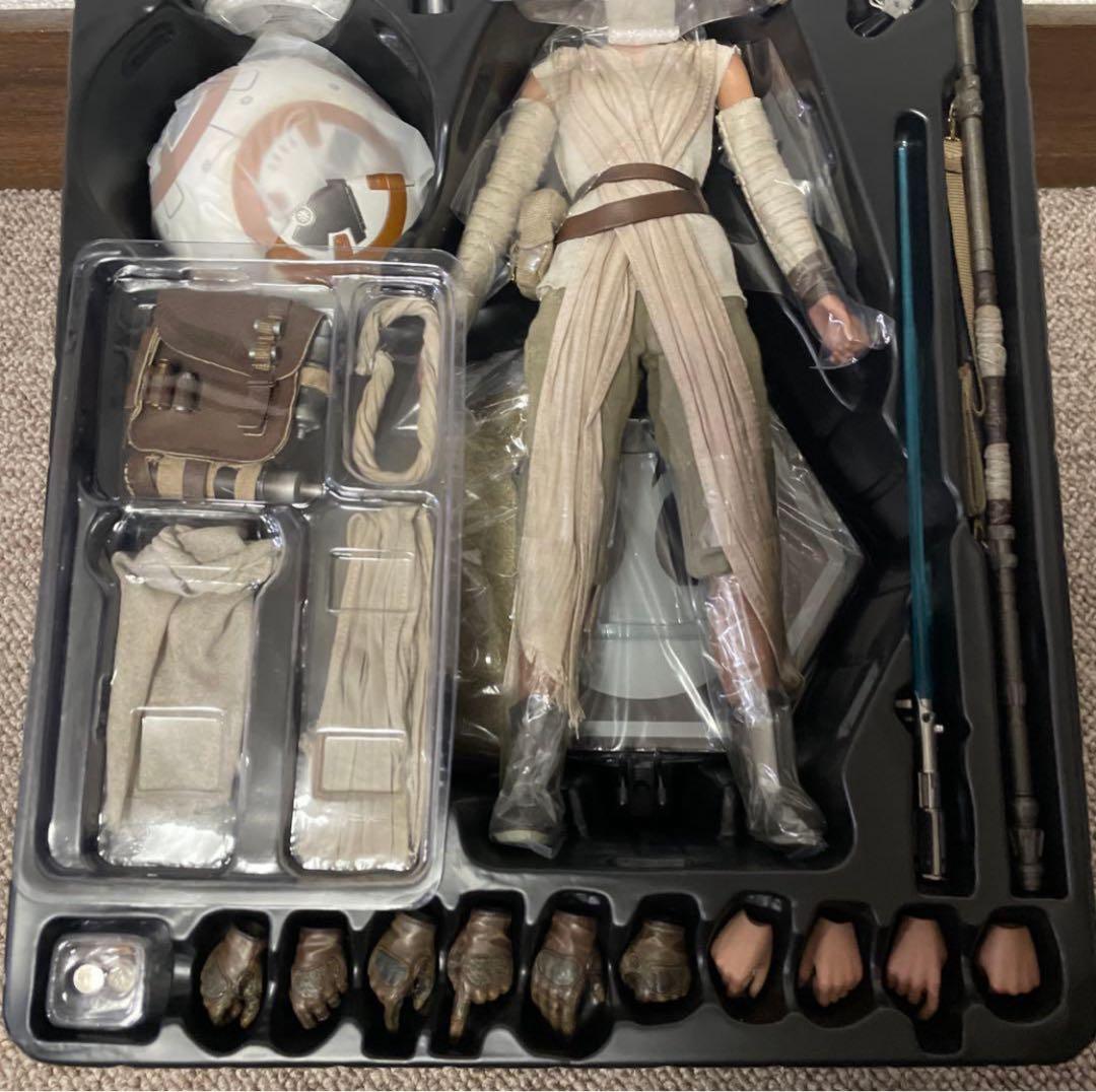 【新品未展示】 『スター・ウォーズ／フォースの覚醒』レイ＆ＢＢ-８（２体セット）