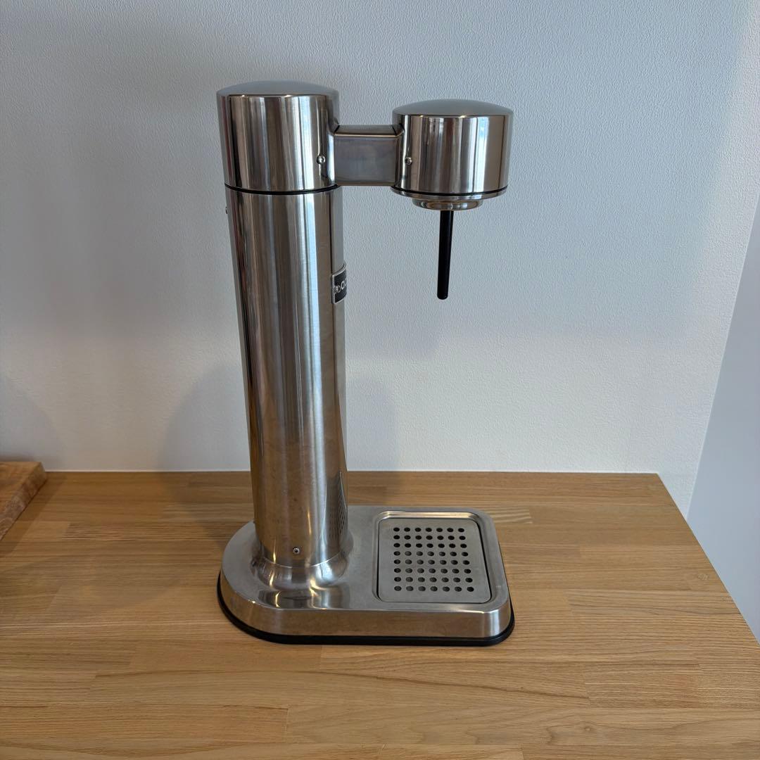 Aarke アールケ 炭酸水メーカー スチールシルバー