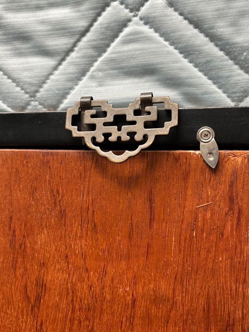 中国美術品　工筆画　陳年　陳半丁　半丁老人　サイズ　59✖️84cm