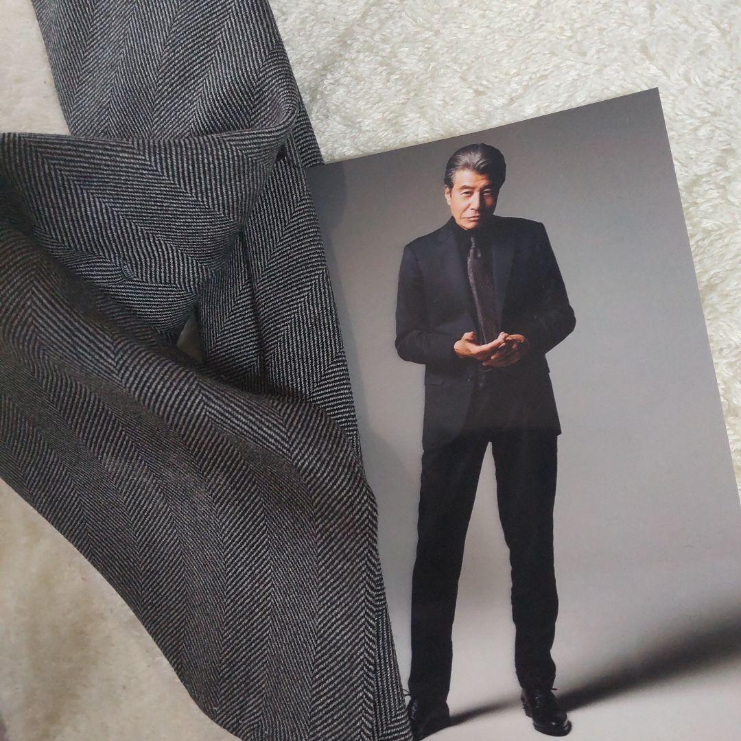 舘ひろし帰ってきたあぶない刑事ネクタイ