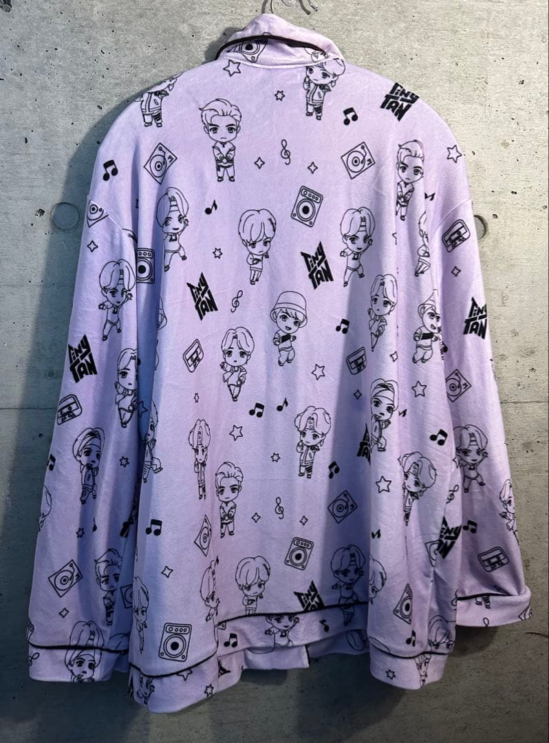 BTS TinyTAN パジャマ　セットアップ　タイニータン