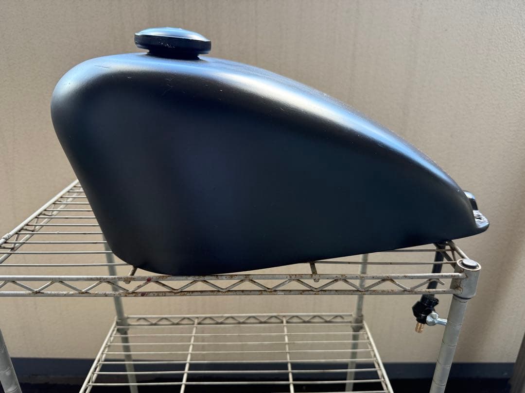 マグナ250 FRP製　スポーツタンク