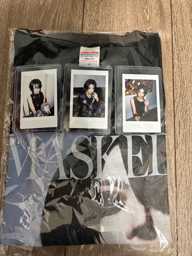 甘い暴力　MASKED 咲さん Tシャツ+チェキセット