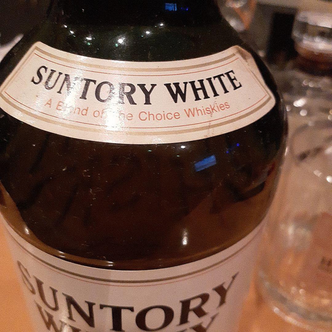 手にはいらないレア　サントリーウイスキーホワイト1440ml