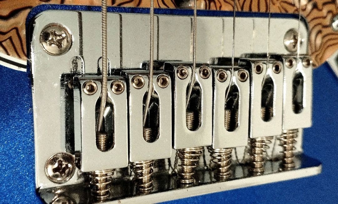 SquierBullet Mustang HHのカスタム