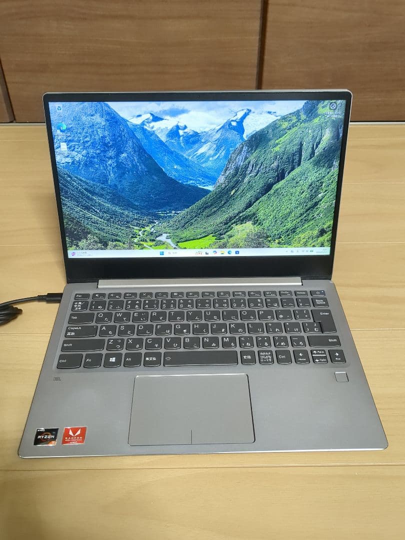 ideapad 720S-13ARR Ryzen 5 ・8GB・128GBSSD