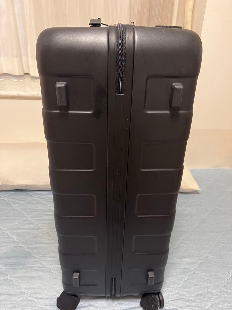 無印良品 バーを自由に調節できる ハードキャリーケース(105L)黒