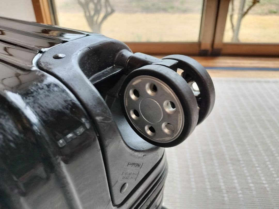 リモワ サルサ デラックス 104L