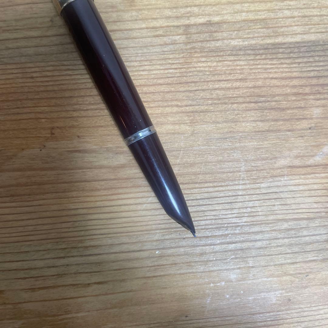 ヴィンテージPARKERパーカー 万年筆 金色キャップ PARKER51 USA