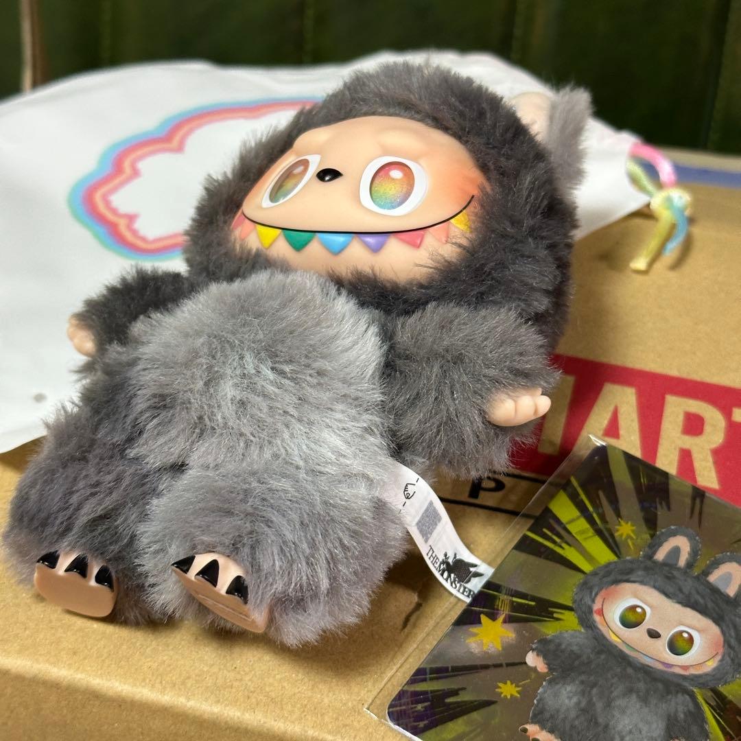 正規品 Labubu Big into Energy ラブブ シークレット