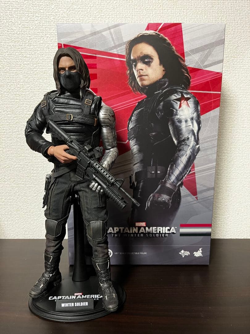 ホットトイズ　キャプテン・アメリカ　ウィンター・ソルジャー　バッキー・バーンズ