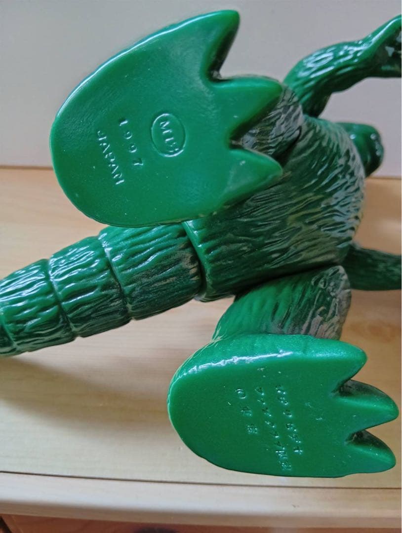 M1号 ゴジラ フィギュア