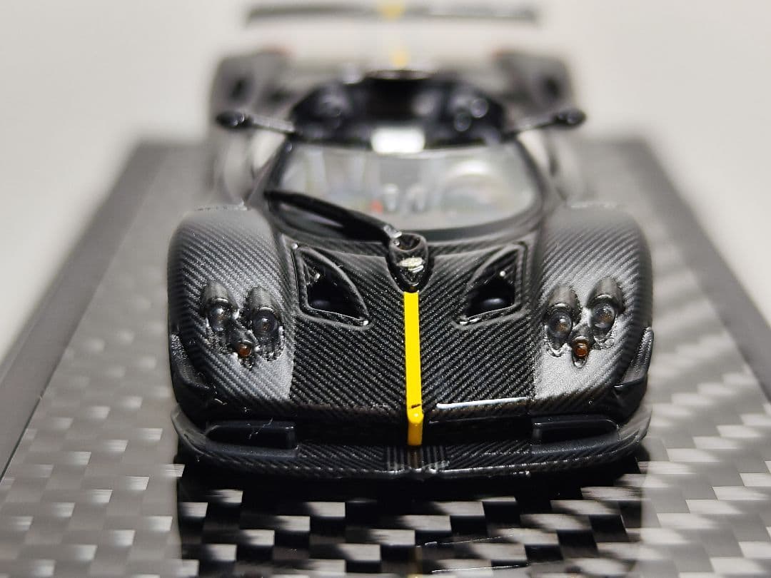 LCDモデル 1/64 PAGANI ZONDA ゾンダ HP バルケッタ