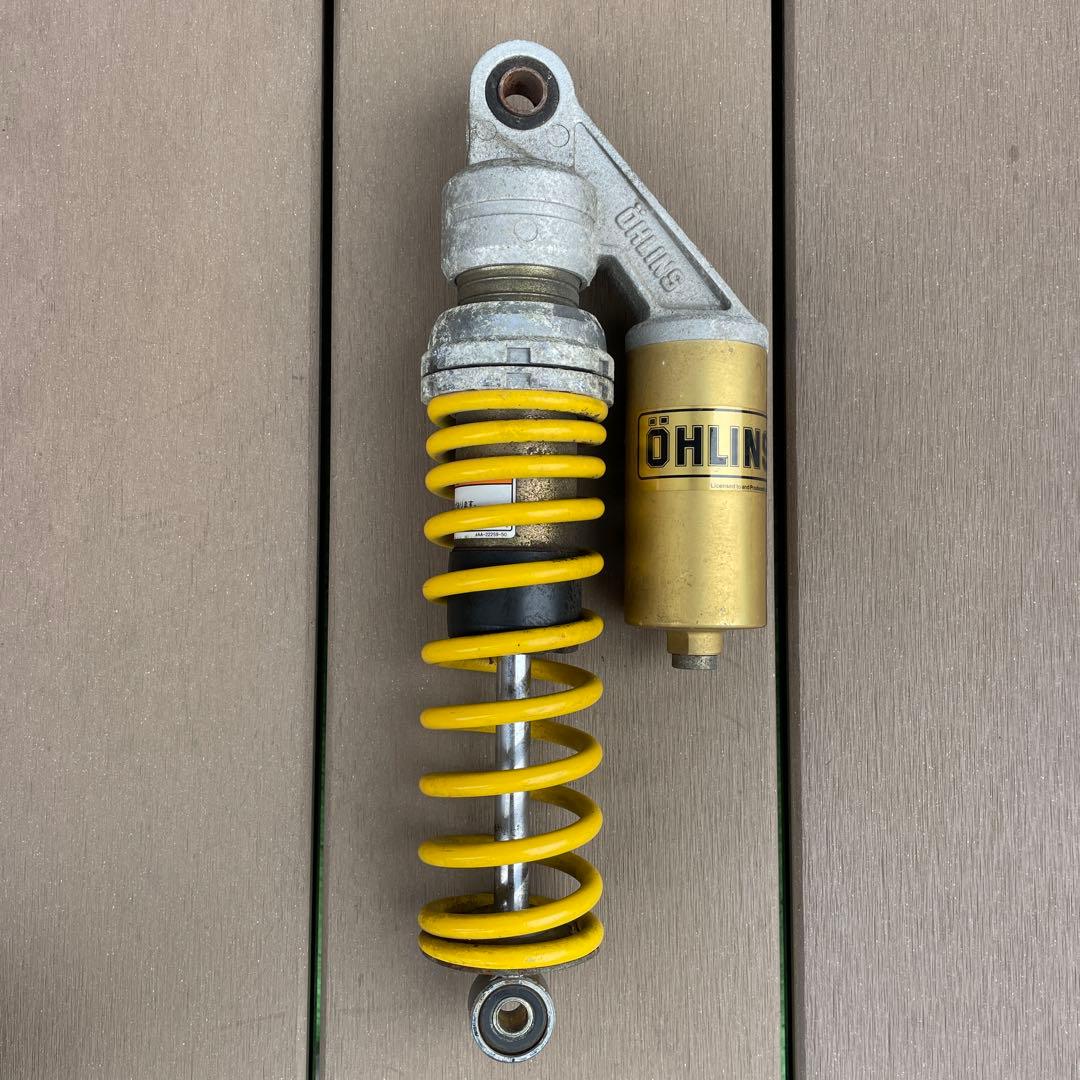 ヤマハ XJR400？ オーリンズ リアサスペンション