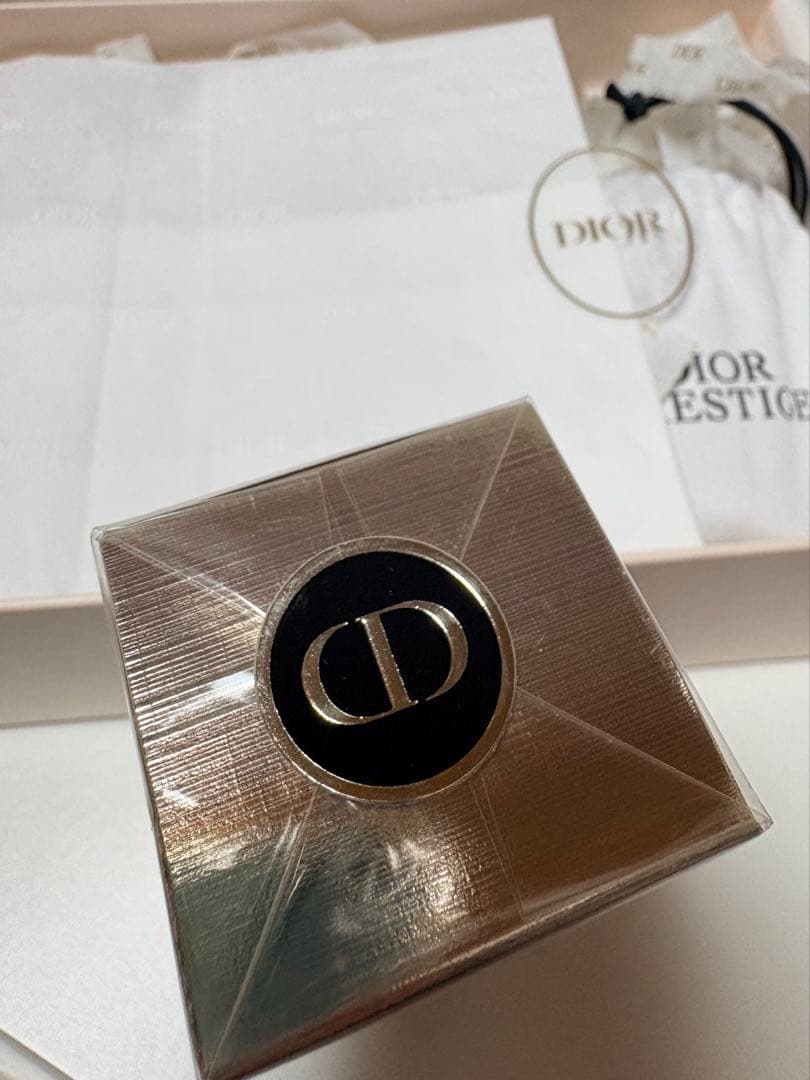 お値下げ中！Dior Prestige マイクロユイルRセラム 美容液30ml