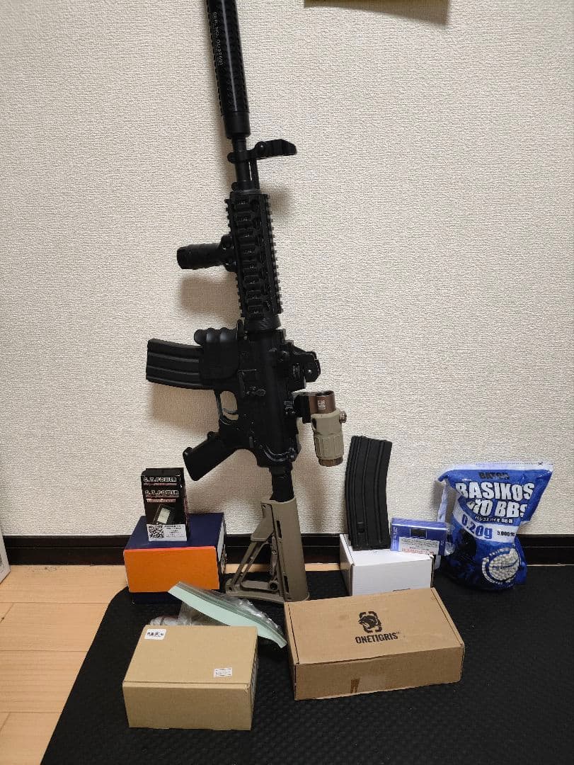 次世代電動ガン マガジン付き