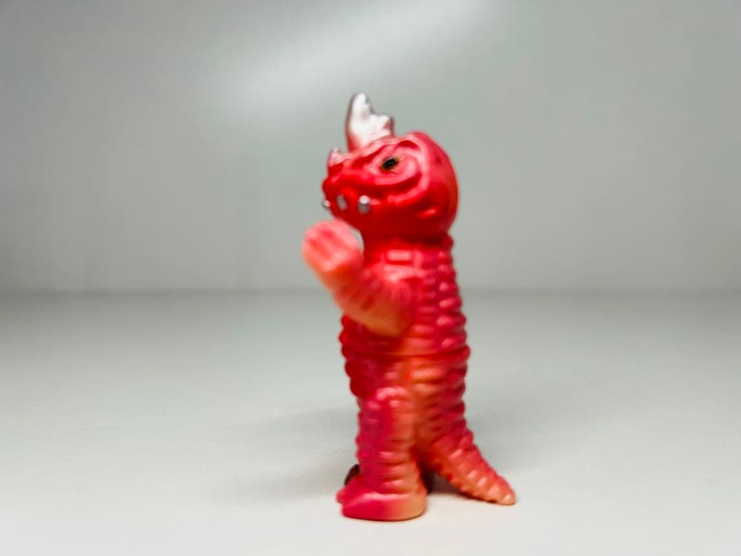 日*4様 ぶたのはな じゃんけんバトル アボラス 肌色成型　ピンク　赤　怪獣　ミ